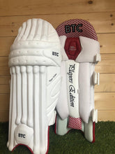 Load image into Gallery viewer, BTC Players Edition Batting Pads & Gloves