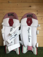 Load image into Gallery viewer, BTC Players Edition Batting Pads & Gloves