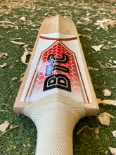 Load image into Gallery viewer, BTC Wales Performance Bat 4
