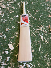 Load image into Gallery viewer, BTC Wales Performance Bat 3
