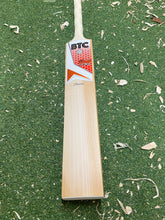 Load image into Gallery viewer, BTC Wales Precision Bat 4
