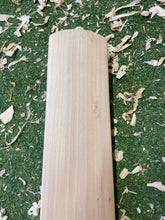 Load image into Gallery viewer, BTC Players Edition Harrow Bat 1
